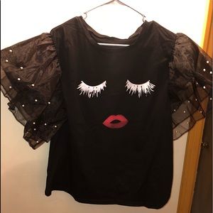 Women’s plus cute lashes & lips top